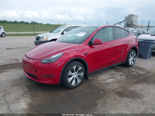 2023 TESLA MODEL Y 7SAYGDEE9PF886439 Photo 1