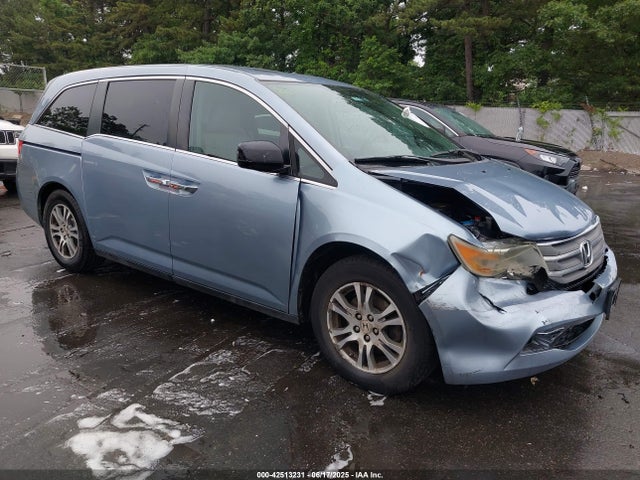 42513231 :رقم المزاد ، 5FNRL5H60DB036041 vin ، 2013 Honda Odyssey Ex-l مزاد بيع