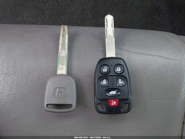 42513231 :رقم المزاد ، 5FNRL5H60DB036041 vin ، 2013 Honda Odyssey Ex-l مزاد بيع