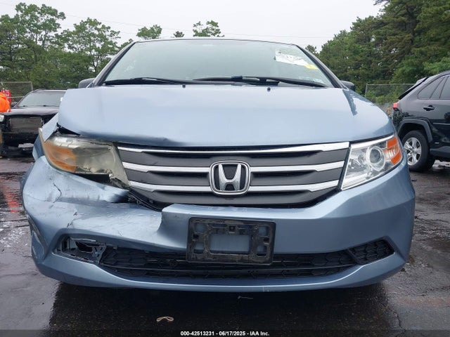 42513231 :رقم المزاد ، 5FNRL5H60DB036041 vin ، 2013 Honda Odyssey Ex-l مزاد بيع