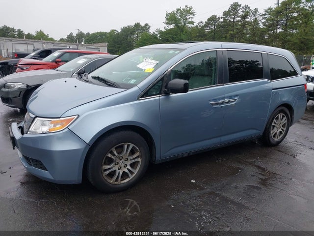 42513231 :رقم المزاد ، 5FNRL5H60DB036041 vin ، 2013 Honda Odyssey Ex-l مزاد بيع