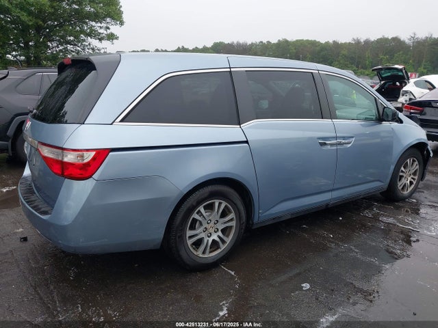 42513231 :رقم المزاد ، 5FNRL5H60DB036041 vin ، 2013 Honda Odyssey Ex-l مزاد بيع