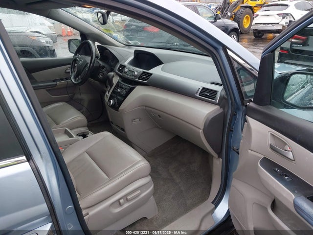 42513231 :رقم المزاد ، 5FNRL5H60DB036041 vin ، 2013 Honda Odyssey Ex-l مزاد بيع