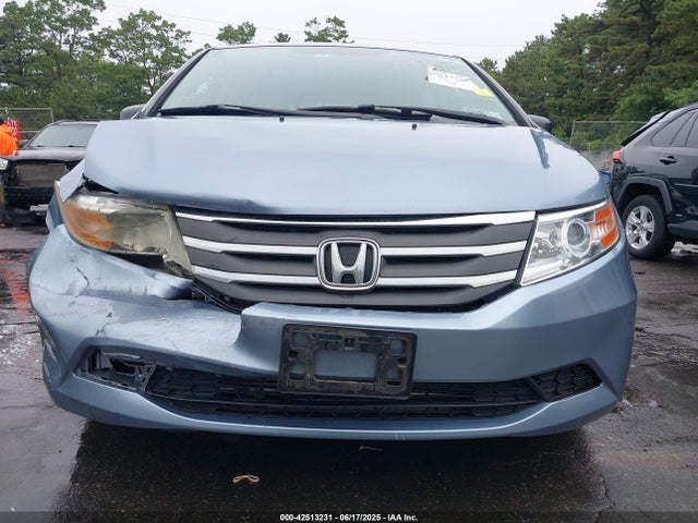 42513231 :رقم المزاد ، 5FNRL5H60DB036041 vin ، 2013 Honda Odyssey Ex-l مزاد بيع