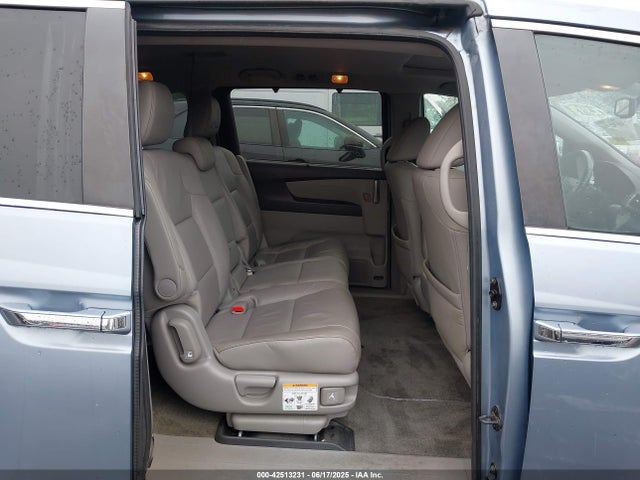42513231 :رقم المزاد ، 5FNRL5H60DB036041 vin ، 2013 Honda Odyssey Ex-l مزاد بيع
