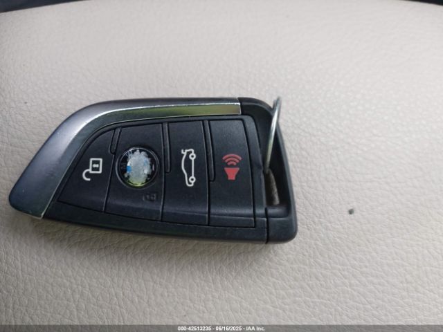 2018 BMW X1 WBXHT3C32J5L33213 Photo 10