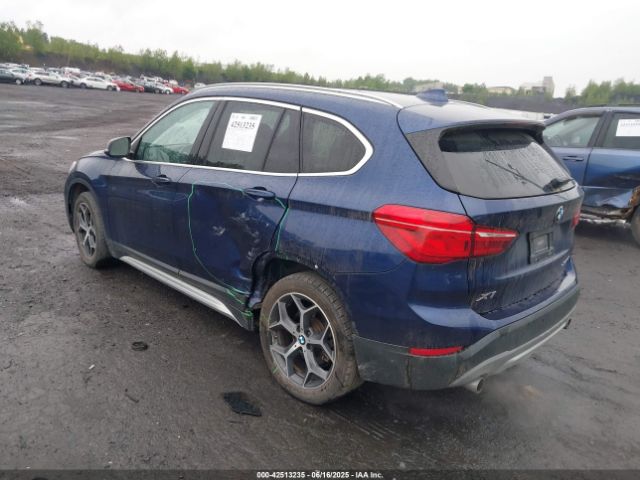 2018 BMW X1 WBXHT3C32J5L33213 Photo 2