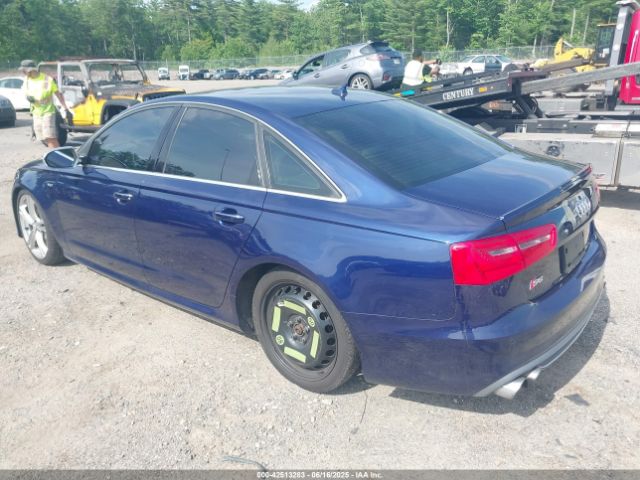 2014 AUDI S6 WAUF2AFC7EN066984 Photo 2
