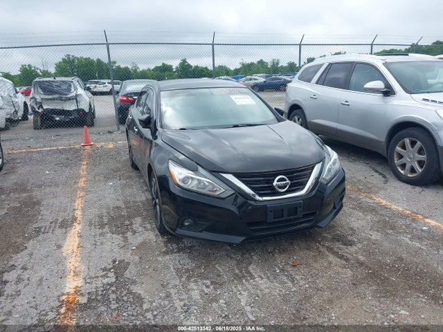 1N4AL3AP0JC238865 Nissan 2018