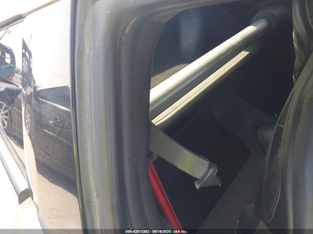JN1AZ4EH3KM421192 Nissan 2019