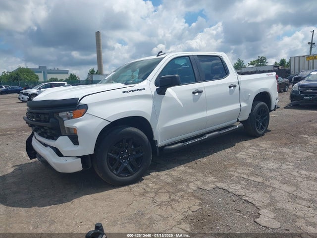 Chevrolet l3b 2023 1GCPDBEK8PZ261620 Image 2
