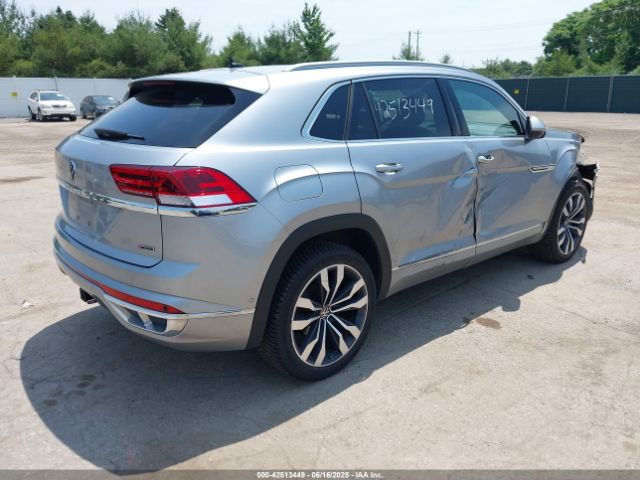2021 VOLKSWAGEN ATLAS CROSS SPORT 1V2FE2CA8MC235003 Photo 3