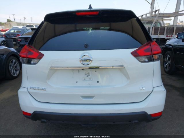 KNMAT2MTXHP549123 Nissan 2017