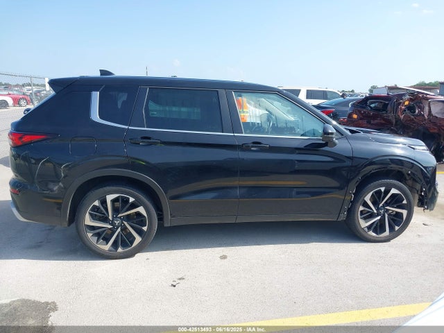 JA4J3UA83PZ053590 Mitsubishi Outlander