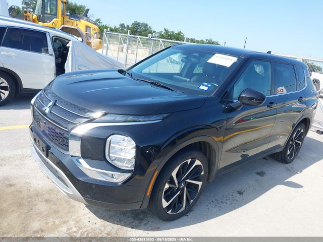 JA4J3UA83PZ053590 Mitsubishi Outlander