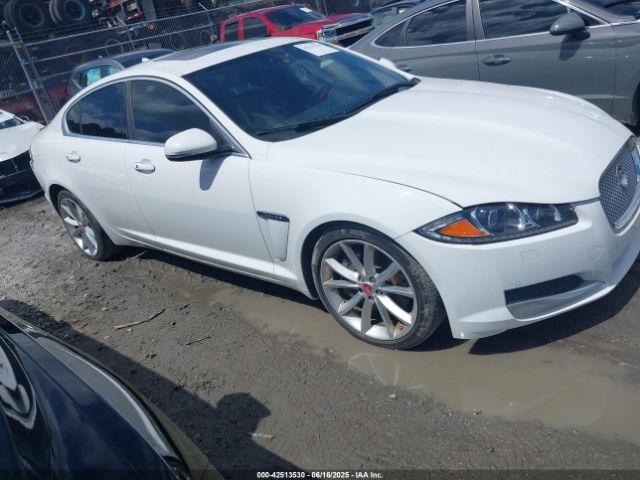 2015 JAGUAR XF SAJWA0F79F8U64380 Photo 0