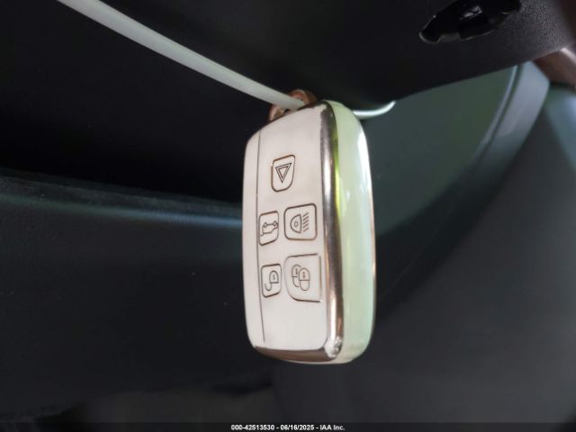 2015 JAGUAR XF SAJWA0F79F8U64380 Photo 10