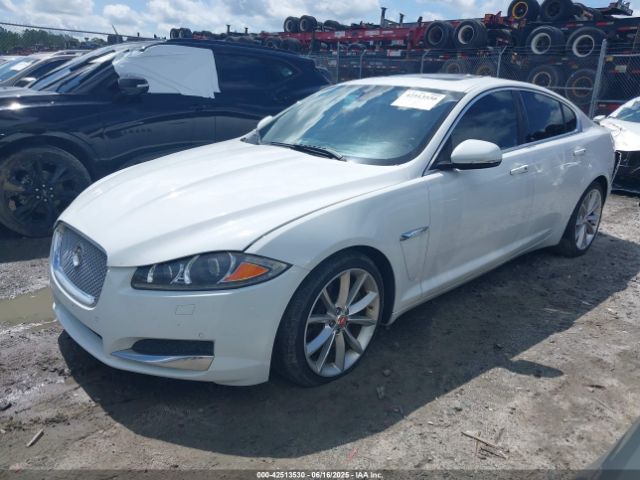 2015 JAGUAR XF SAJWA0F79F8U64380 Photo 1