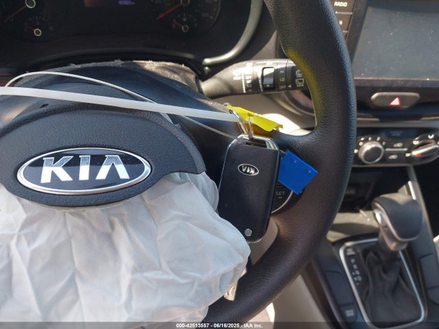 KNDJ23AU9L7067757 KIA mpi nu