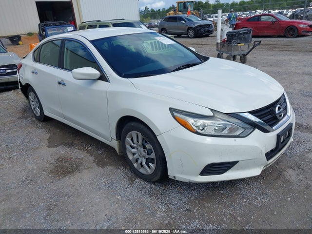 1N4AL3AP7HN338539 Nissan 2017
