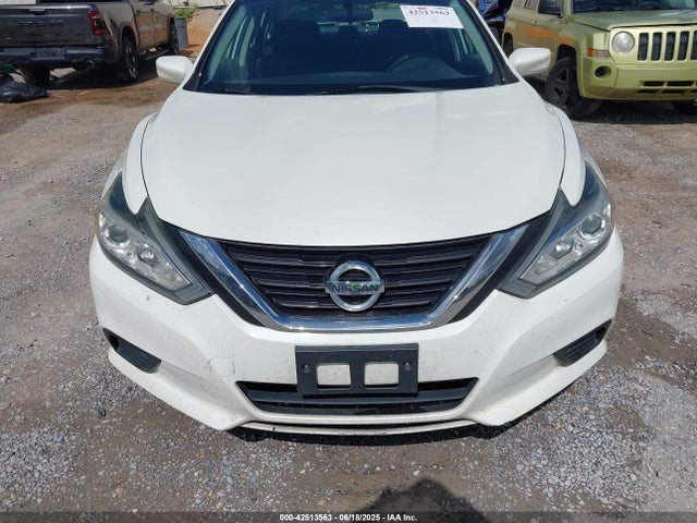 1N4AL3AP7HN338539 Nissan 2017