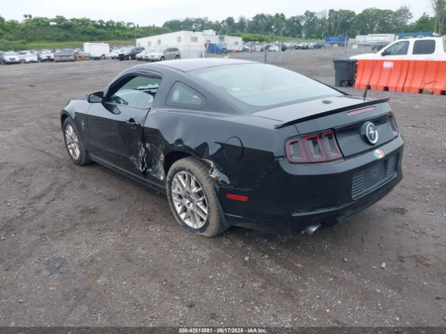 2014 FORD MUSTANG 1ZVBP8AMXE5246260 Photo 2