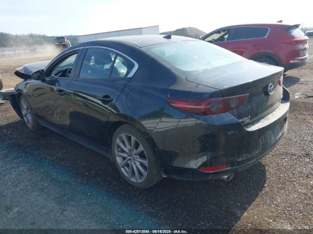 2020 MAZDA MAZDA3 3MZBPBDM2LM133399 Photo 2