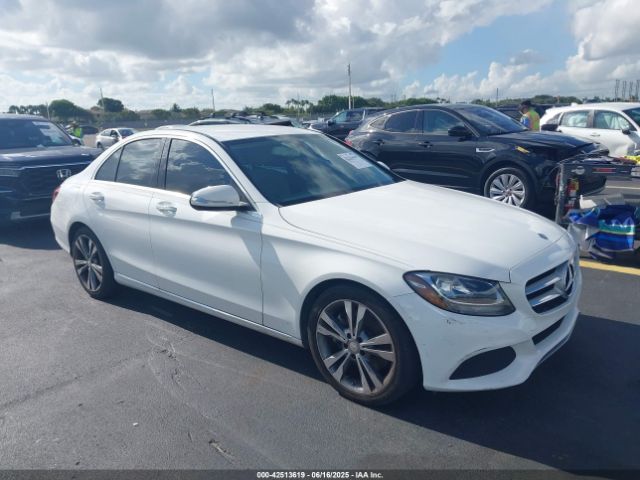 2015 MERCEDES-BENZ C 300 55SWF4JBXFU064488
