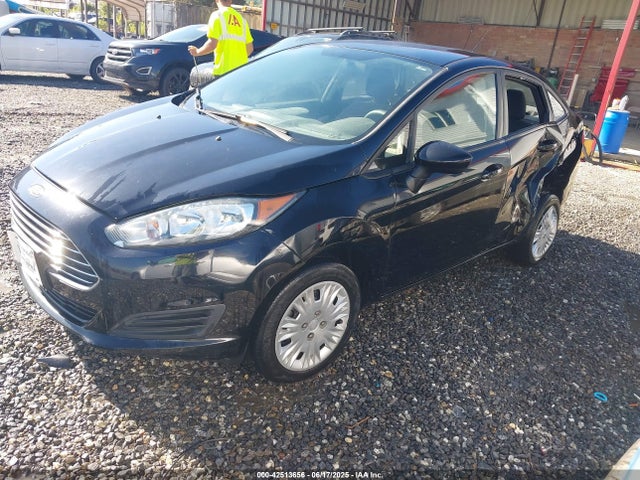 Ford Fiesta 2019 3FADP4AJ9KM125628 Image 2