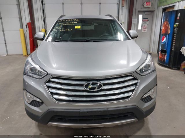 KM8SMDHF6GU147628 Hyundai Santa Fe Se