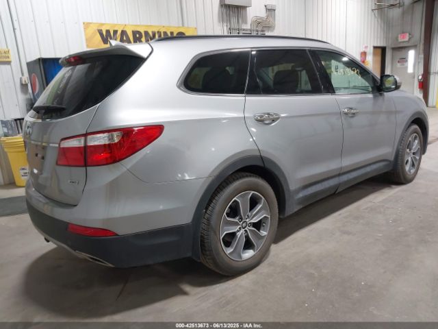 KM8SMDHF6GU147628 Hyundai Santa Fe Se