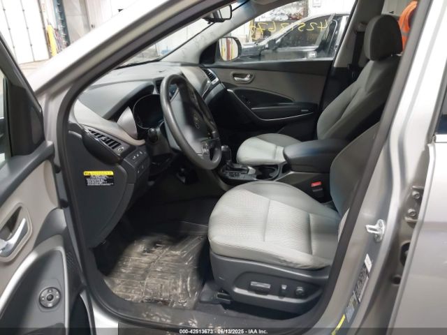 KM8SMDHF6GU147628 Hyundai Santa Fe Se