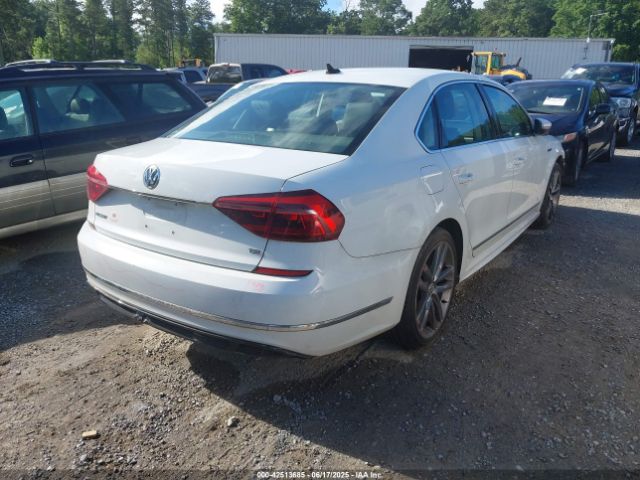 2017 VOLKSWAGEN PASSAT 1VWDT7A32HC005492 Photo 3