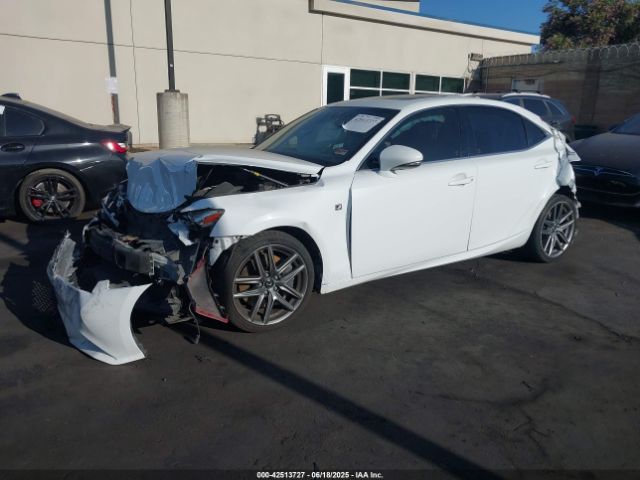 2016 LEXUS IS 200T JTHBA1D25G5029674 Photo 1