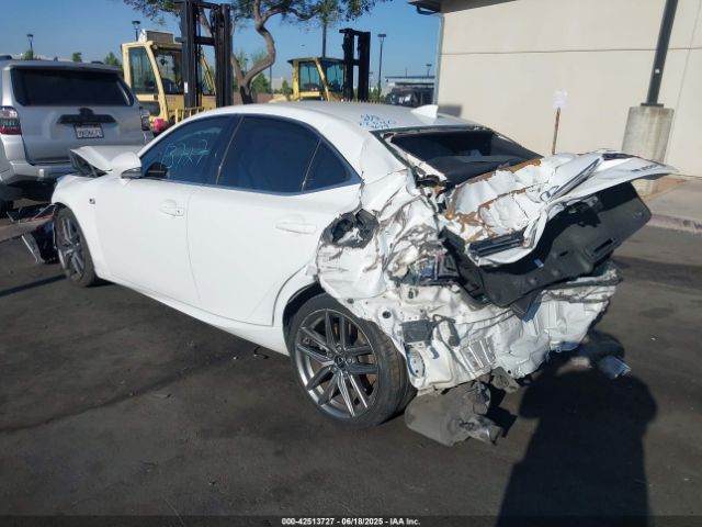 2016 LEXUS IS 200T JTHBA1D25G5029674 Photo 2