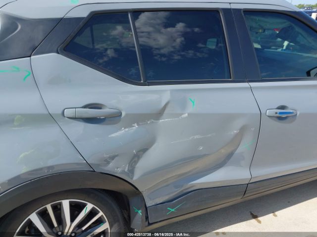 2024 NISSAN KICKS 3N1CP5CV5RL502079 Photo 5