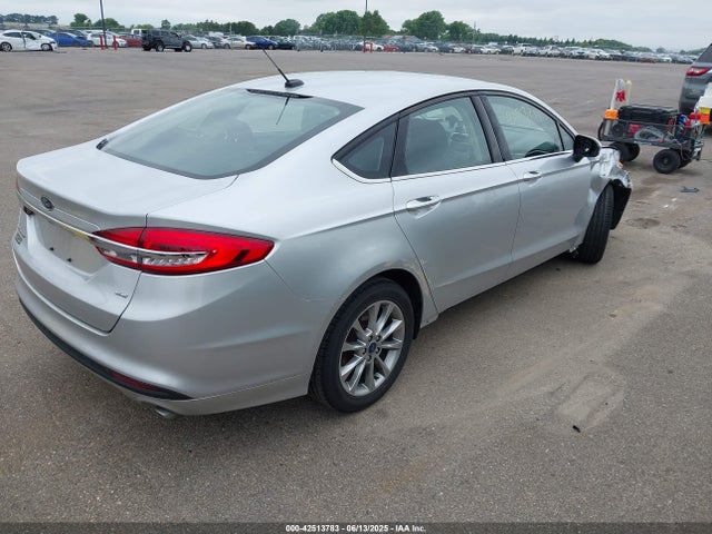 3FA6P0H70HR398674 Ford 2017