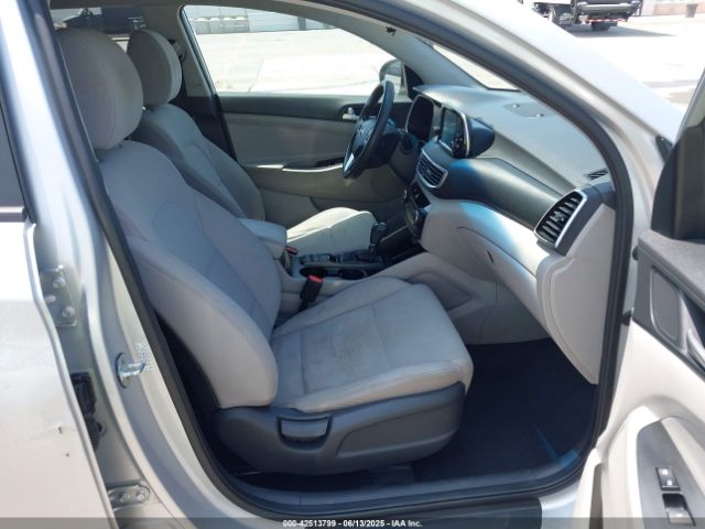 KM8J33A44KU850106 Hyundai Tucson Value