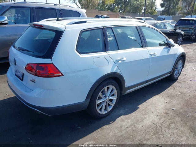 3VWM17AU7HM526205 Volkswagen 1.8 tsi