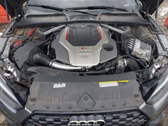 2019 AUDI RS 5 WUAPWAF52KA903871 Photo 9