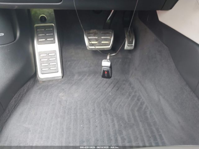 2019 AUDI RS 5 WUAPWAF52KA903871 Photo 10