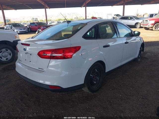 1FADP3E28FL232755 Ford Focus