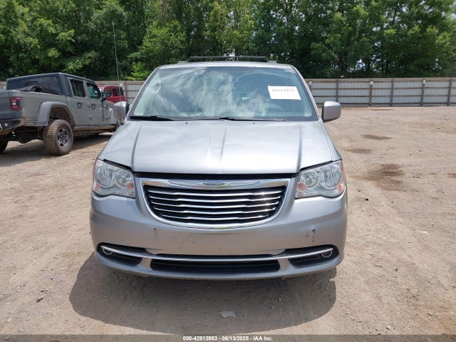 2C4RC1BG1GR173993 Chrysler Town & Country Touring