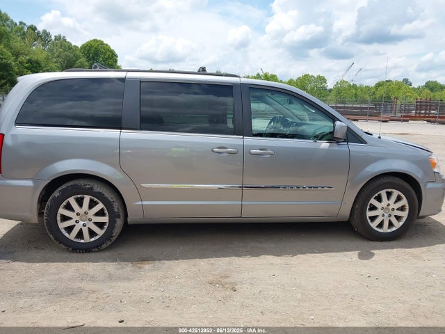 2C4RC1BG1GR173993 Chrysler Town & Country Touring