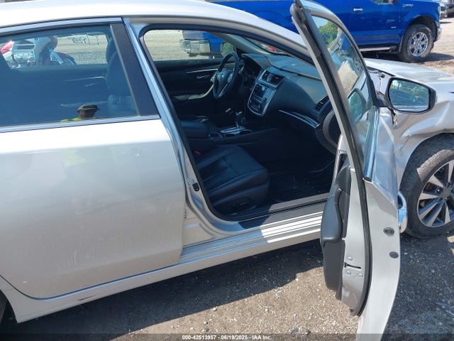 1N4AL3AP6HC151384 Nissan 2017