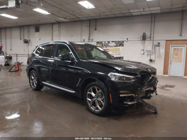 2021 BMW X3 5UXTY5C04M9G49382