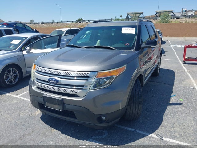 1FM5K8D88EGA55000 Ford 2014
