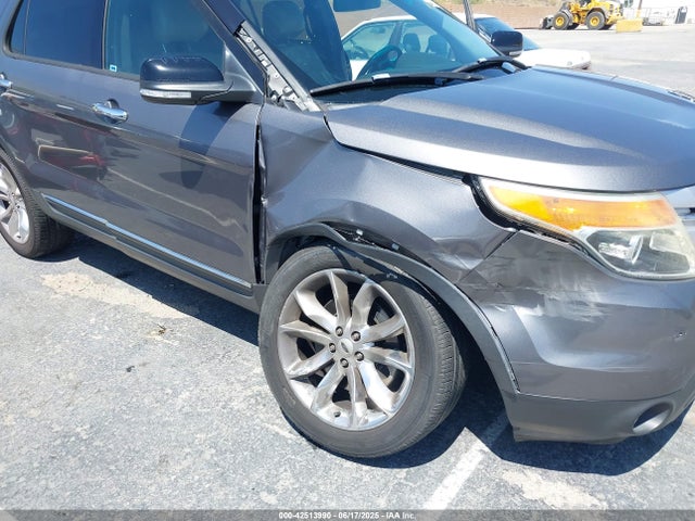 1FM5K8D88EGA55000 Ford 2014