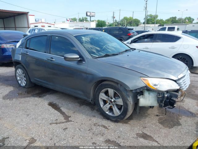 2013 CHRYSLER 200 1C3CCBBBXDN588825