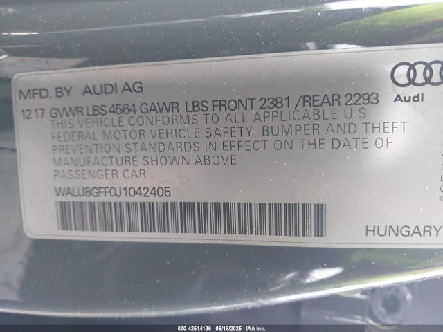 2018 AUDI A3 WAUJ8GFF0J1042405 Photo 8